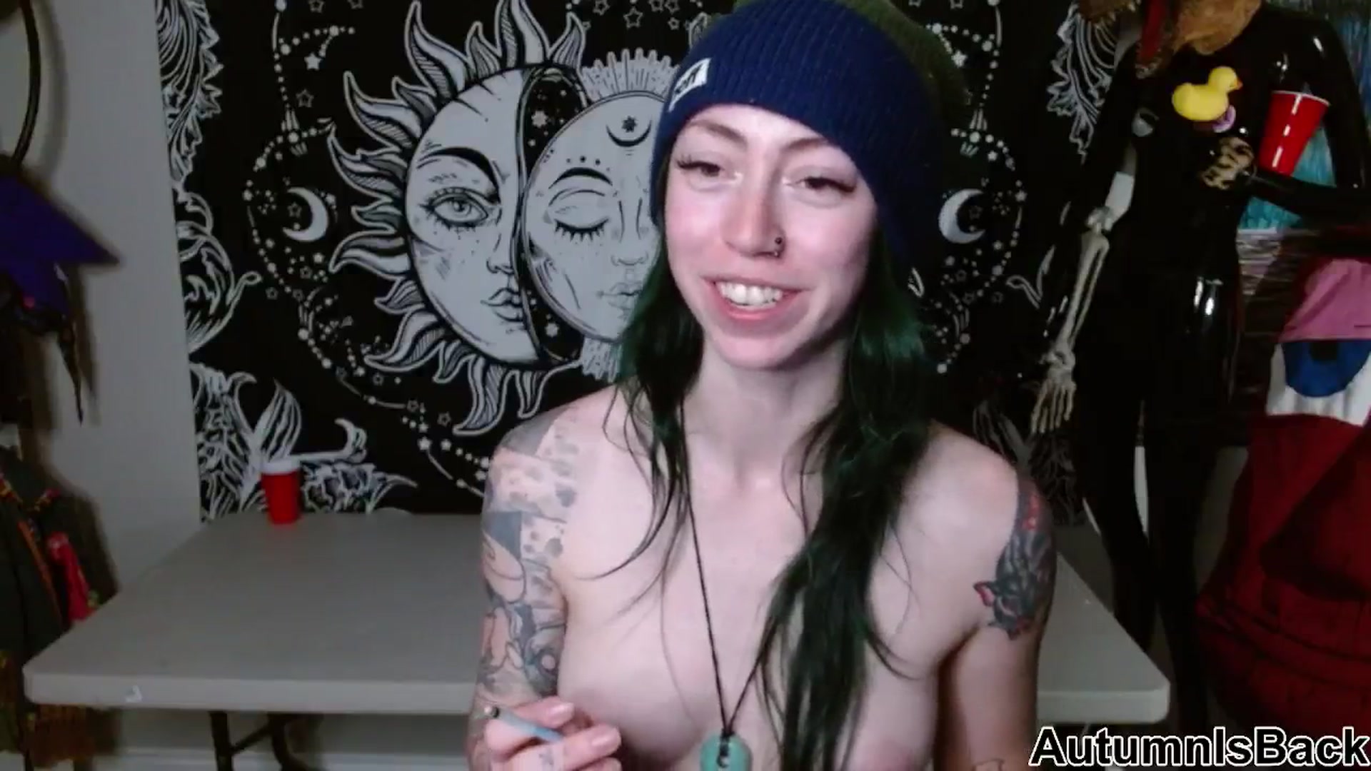 Gallery image thumbnail from AutumnIsBack's myfreecams stream on, 11/06/2025, 07:43 image 6 of 20