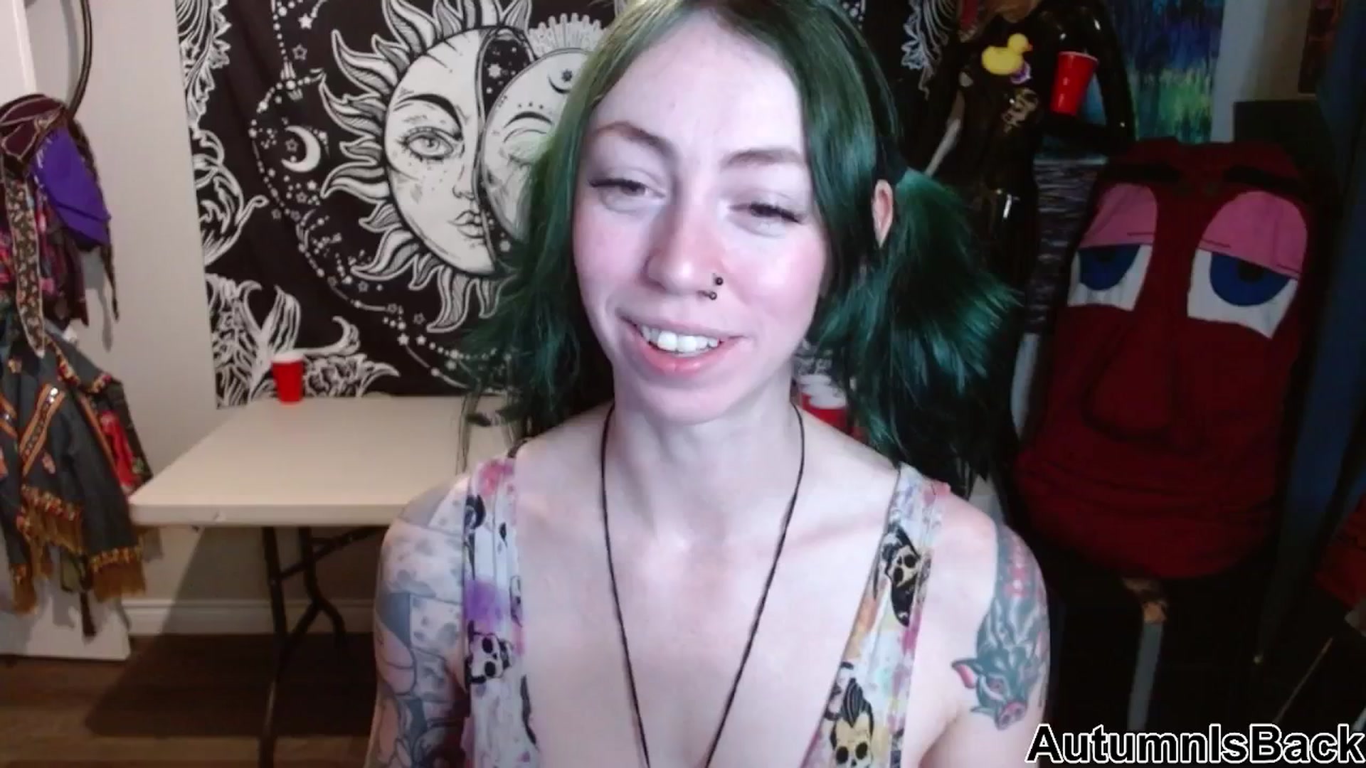 Gallery image thumbnail from AutumnIsBack's myfreecams stream on, 11/22/2025, 07:21 image 1 of 20