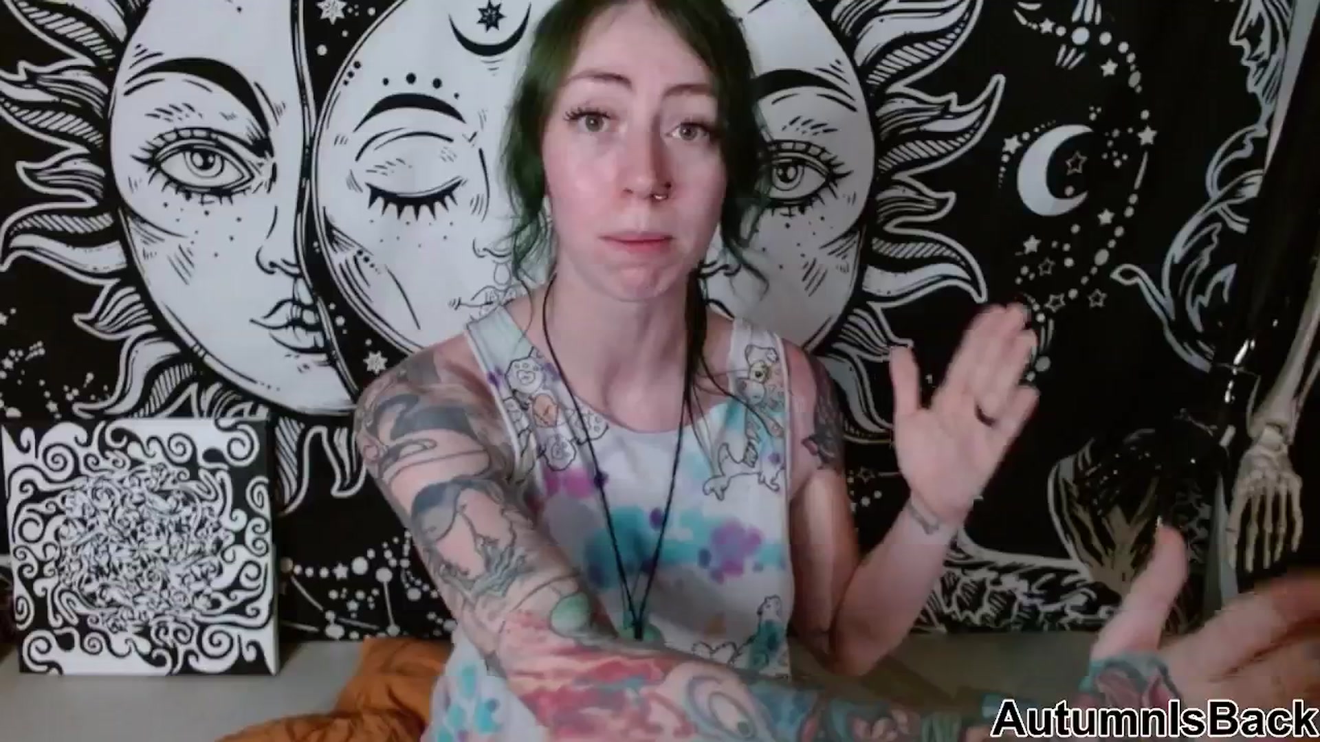 Gallery image thumbnail from AutumnIsBack's myfreecams stream on, 11/29/2025, 07:39 image 9 of 20