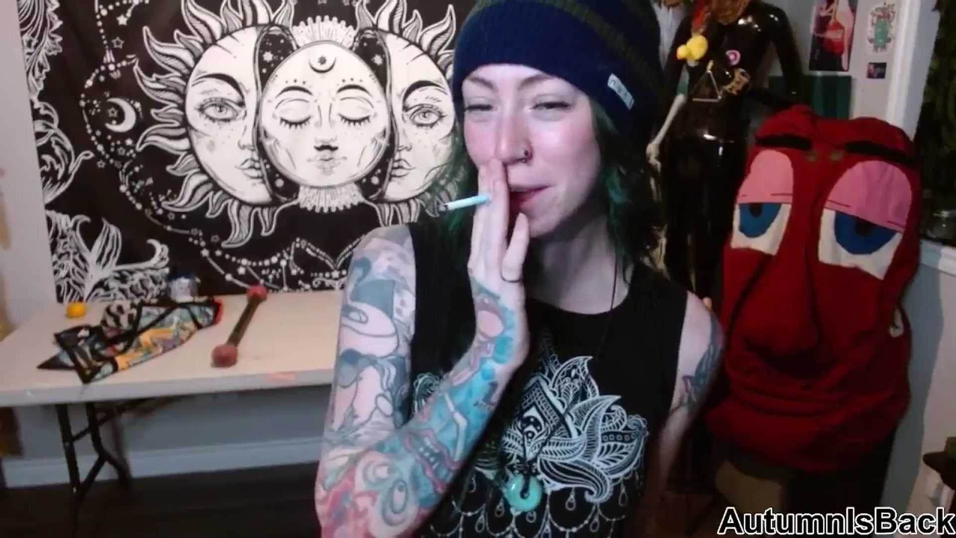 Gallery image thumbnail from AutumnIsBack's myfreecams stream on, 12/13/2025, 05:07 image 2 of 20
