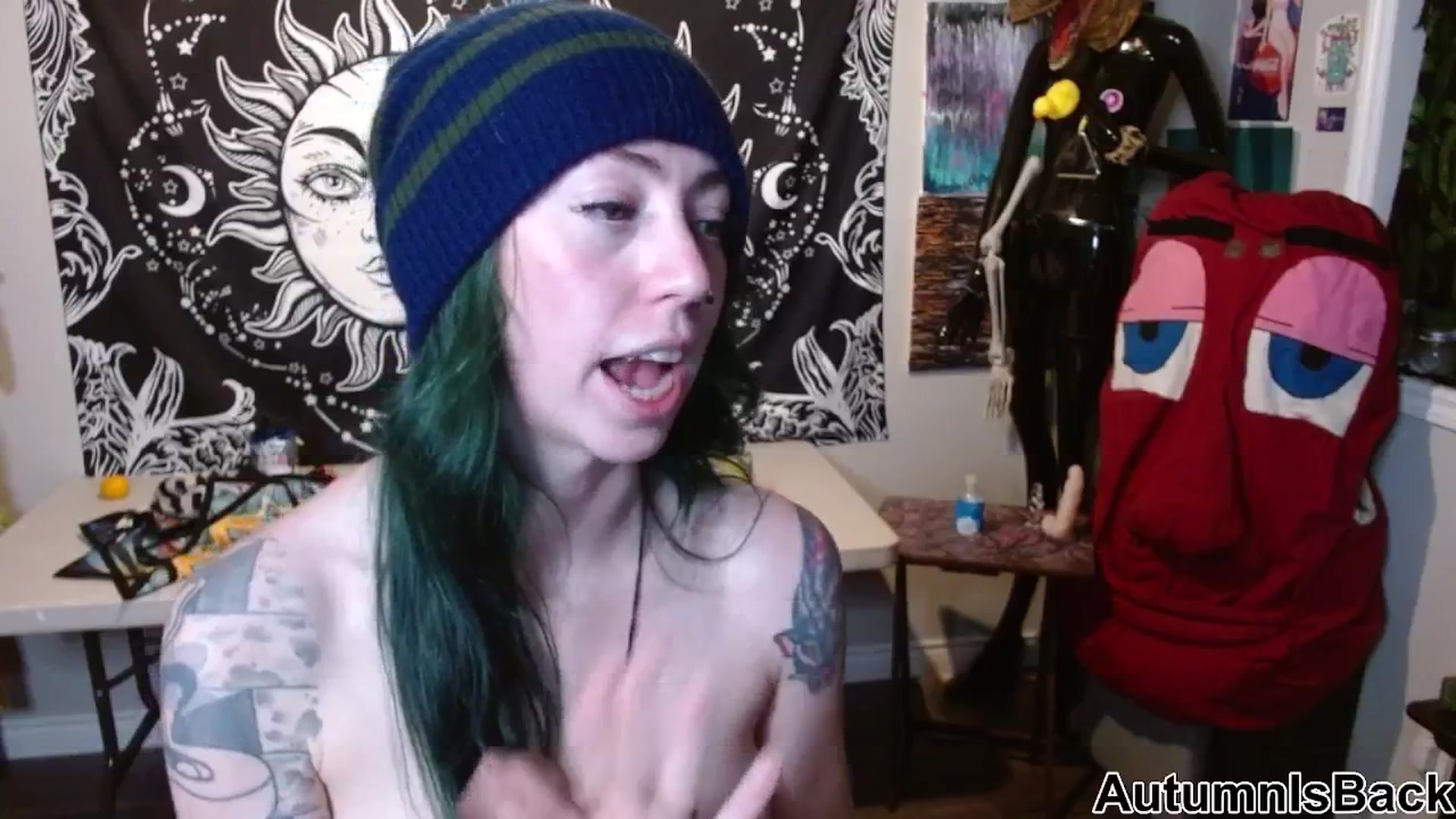 Gallery image thumbnail from AutumnIsBack's myfreecams stream on, 12/13/2025, 05:07 image 9 of 20