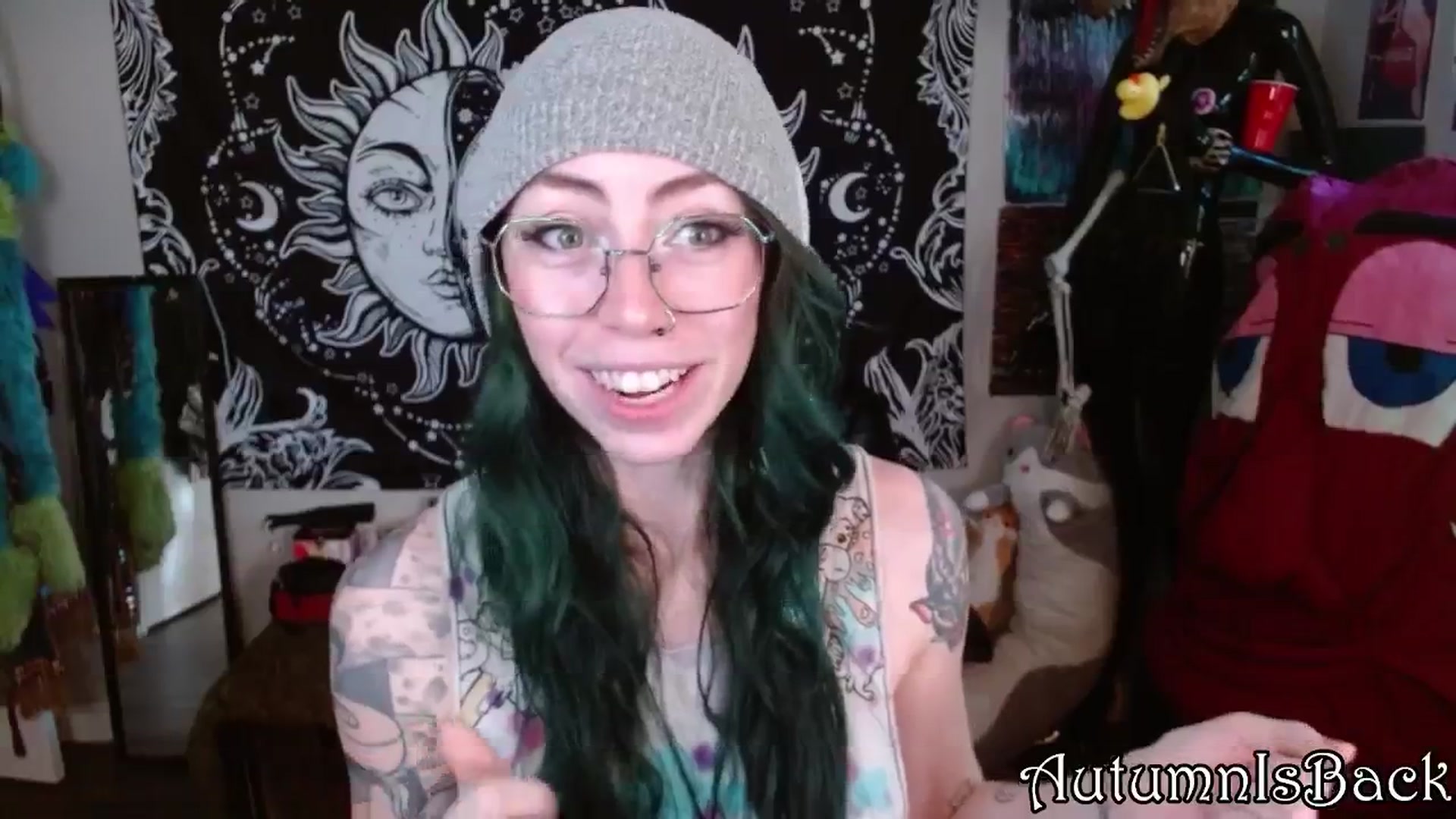 Gallery image thumbnail from AutumnIsBack's myfreecams stream on, 02/25/2026, 24:17 image 7 of 20