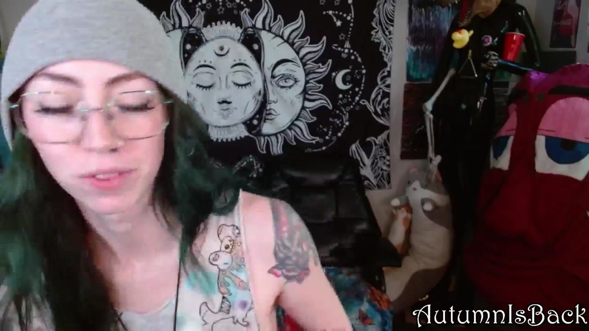 Gallery image thumbnail from AutumnIsBack's myfreecams stream on, 02/25/2026, 24:17 image 11 of 20