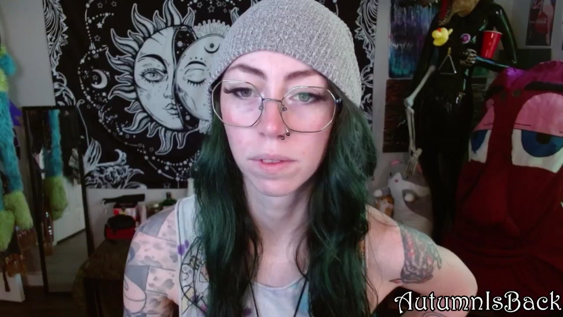 Gallery image thumbnail from AutumnIsBack's myfreecams stream on, 02/25/2026, 24:17 image 18 of 20