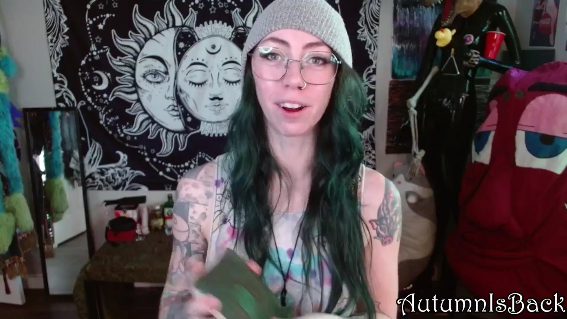 Gallery image thumbnail from AutumnIsBack's myfreecams stream on, 02/25/2026, 24:17 image 15 of 20