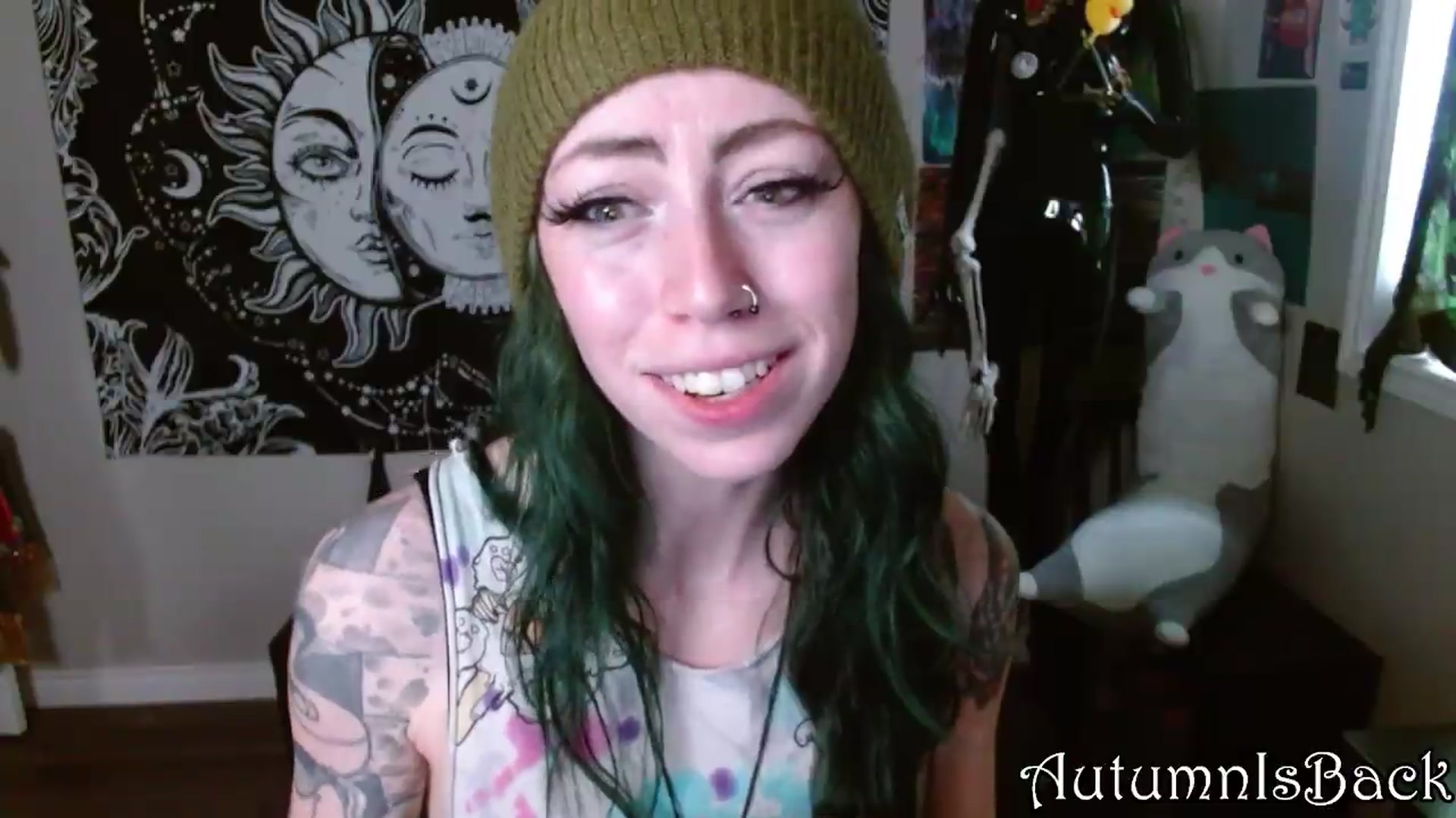 Gallery image thumbnail from AutumnIsBack's myfreecams stream on, 04/25/2026, 04:07 image 2 of 20