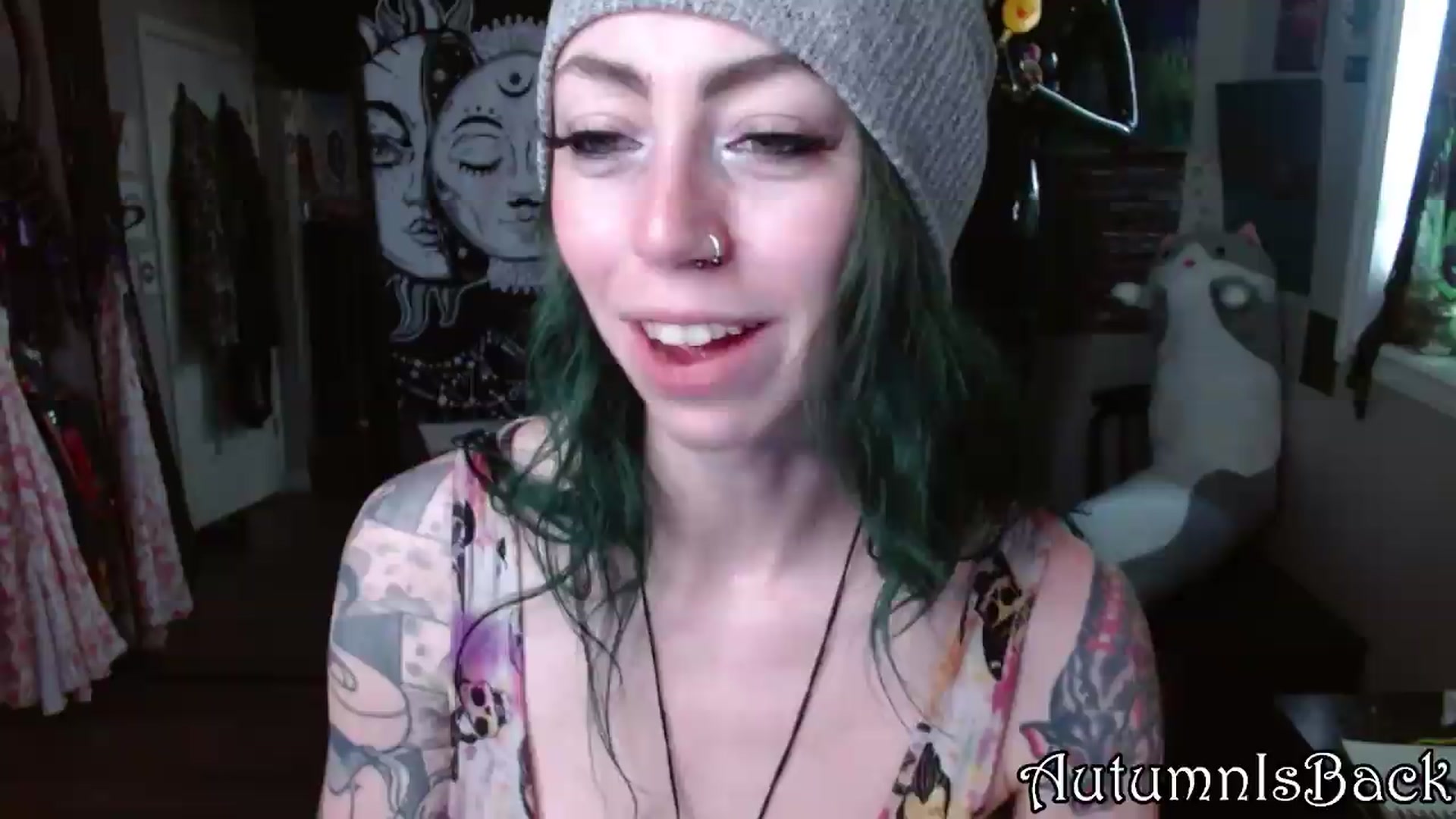 Gallery image thumbnail from AutumnIsBack's myfreecams stream on, 04/29/2026, 22:48 image 6 of 20