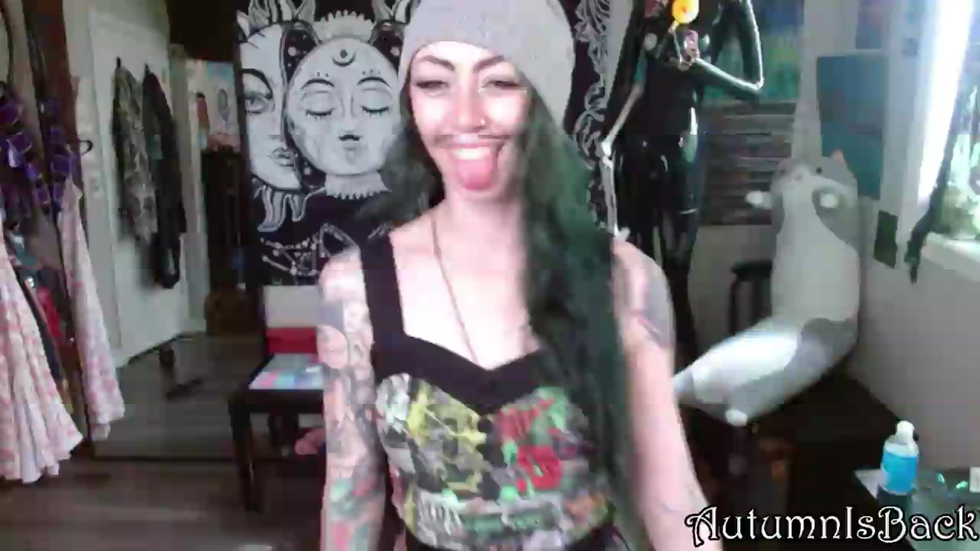 Gallery image thumbnail from AutumnIsBack's myfreecams stream on, 04/29/2026, 22:48 image 16 of 20