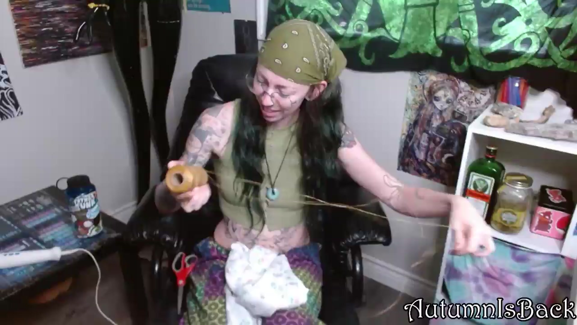 Gallery image thumbnail from AutumnIsBack's myfreecams stream on, 08/14/2026, 24:01 image 5 of 20