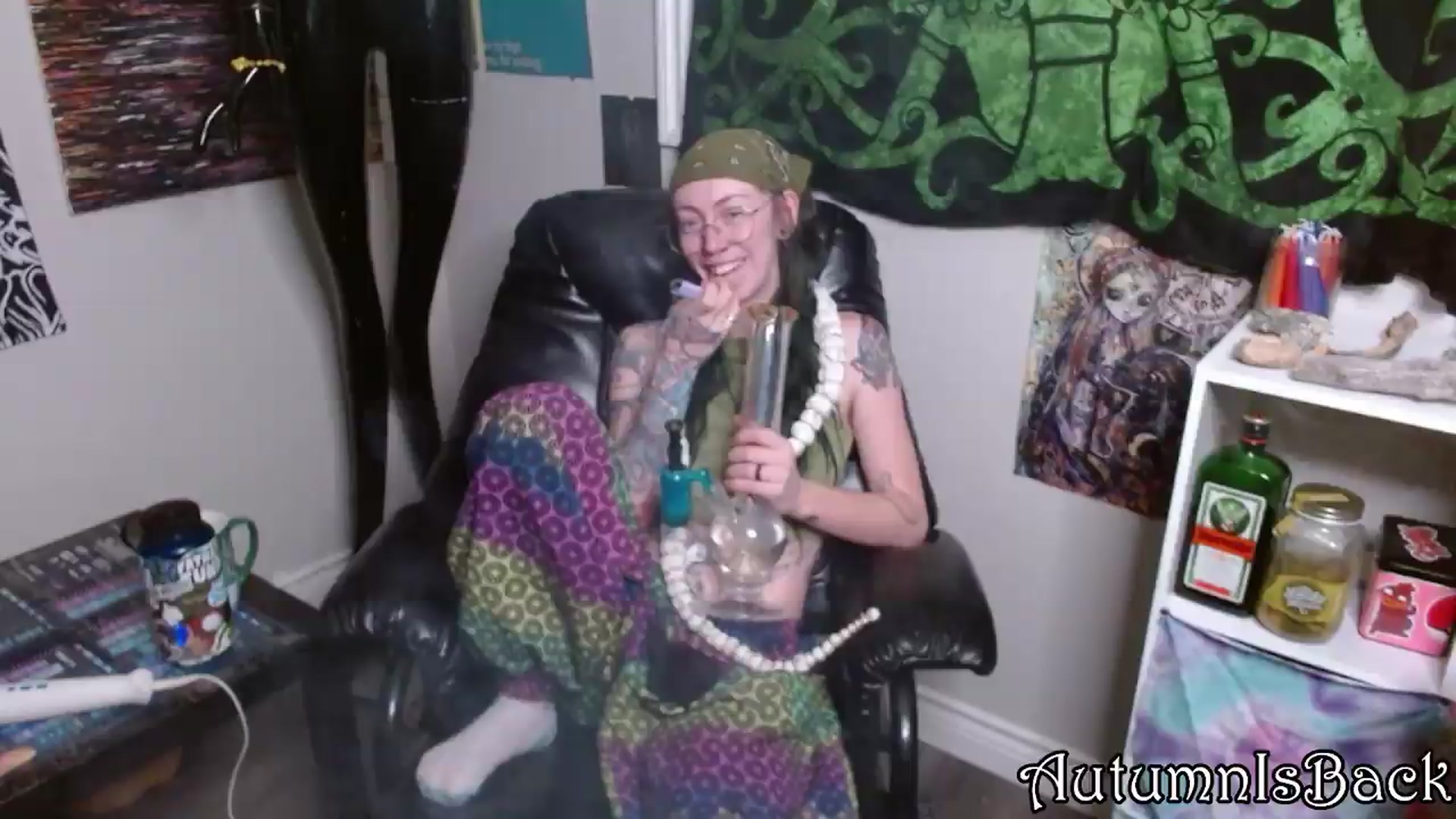 Gallery image thumbnail from AutumnIsBack's myfreecams stream on, 08/14/2026, 03:37 image 17 of 20