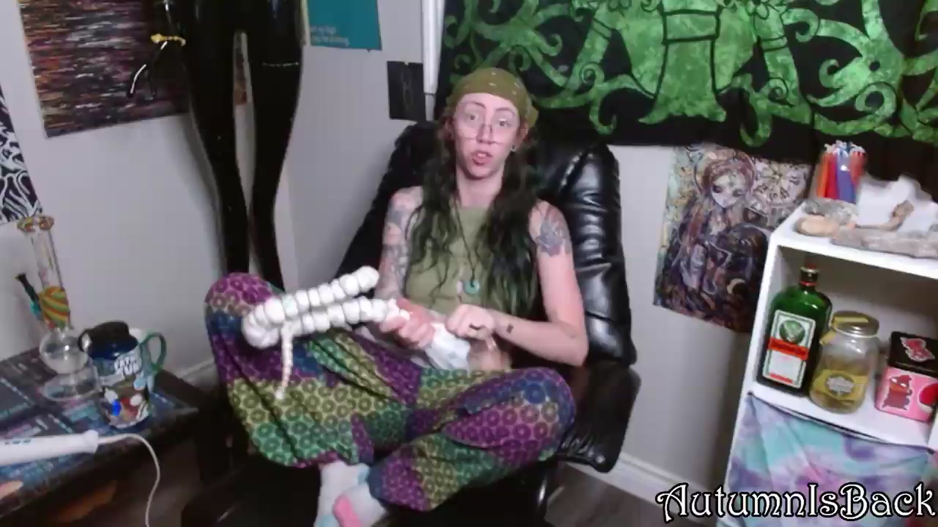 Gallery image thumbnail from AutumnIsBack's myfreecams stream on, 08/14/2026, 03:37 image 12 of 20