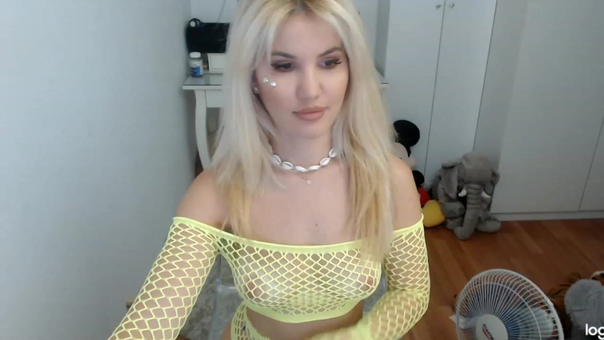 Gallery image thumbnail from AutumnJewel's myfreecams stream on, 09/03/2023, 06:44 image 18 of 20