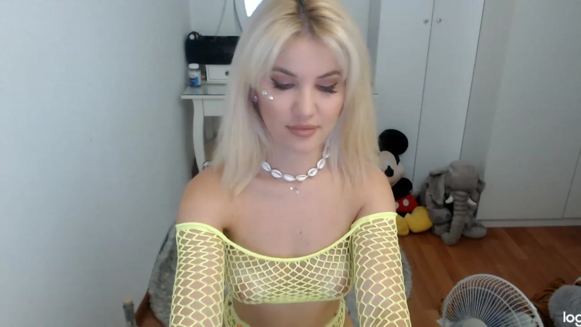 Gallery image thumbnail from AutumnJewel's myfreecams stream on, 09/03/2023, 06:44 image 2 of 20