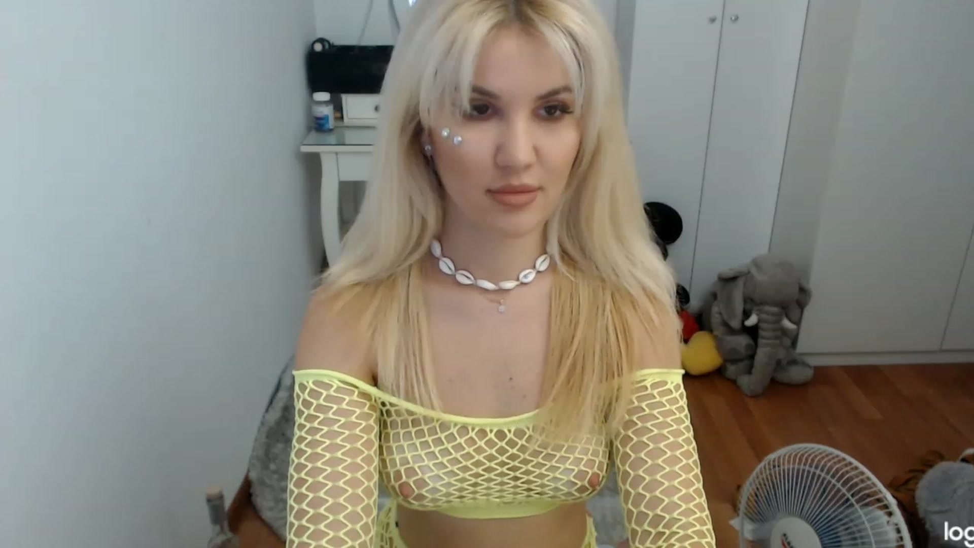 Gallery image thumbnail from AutumnJewel's myfreecams stream on, 09/03/2023, 06:44 image 11 of 20