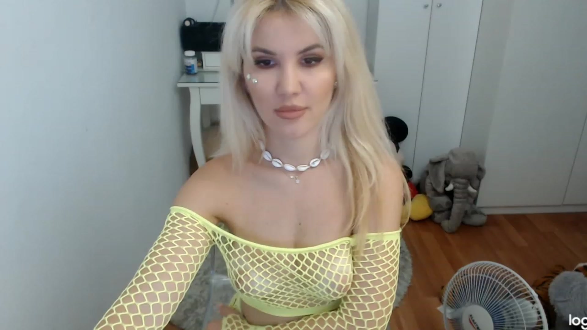 Gallery image thumbnail from AutumnJewel's myfreecams stream on, 09/03/2023, 06:44 image 16 of 20