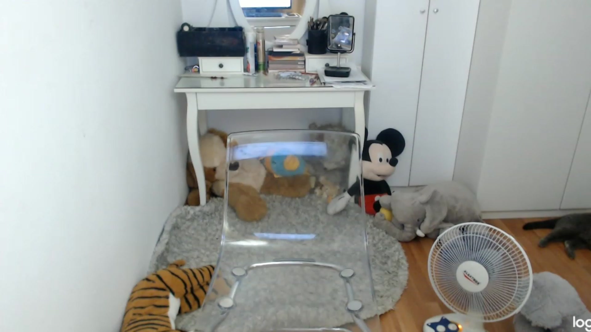 Gallery image thumbnail from AutumnJewel's myfreecams stream on, 09/13/2023, 07:51 image 11 of 20