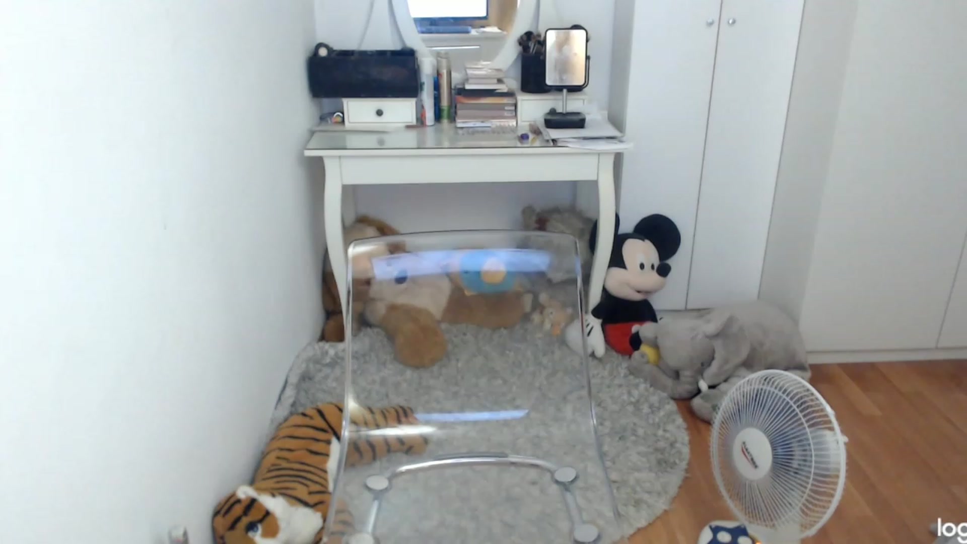 Gallery image thumbnail from AutumnJewel's myfreecams stream on, 09/14/2023, 07:45 image 20 of 20