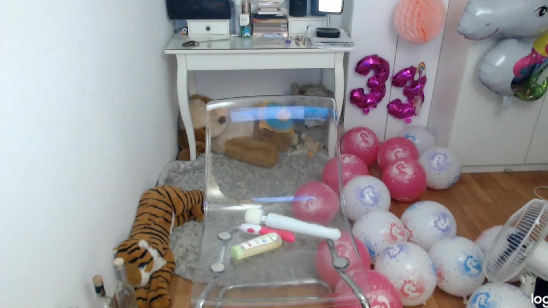 Gallery image thumbnail from AutumnJewel's myfreecams stream on, 09/16/2023, 11:07 image 4 of 20