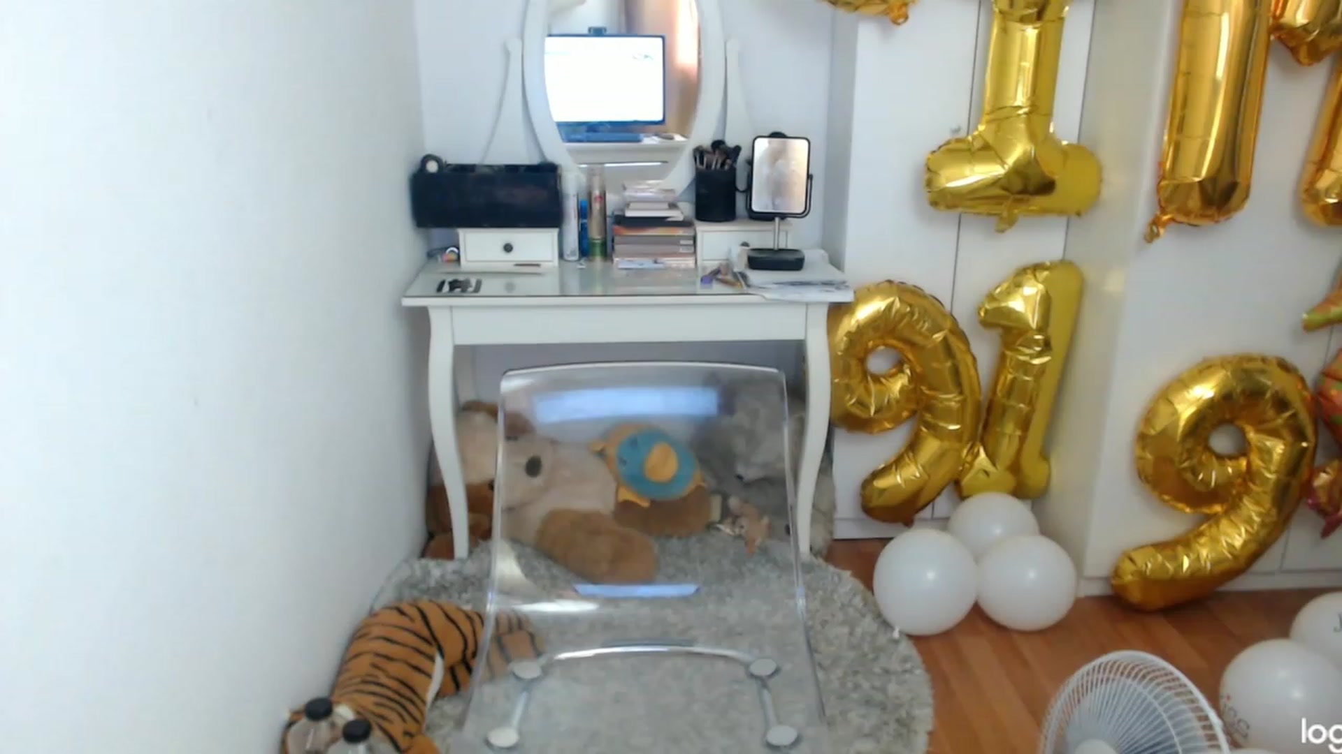 Gallery image thumbnail from AutumnJewel's myfreecams stream on, 09/17/2023, 08:11 image 14 of 20