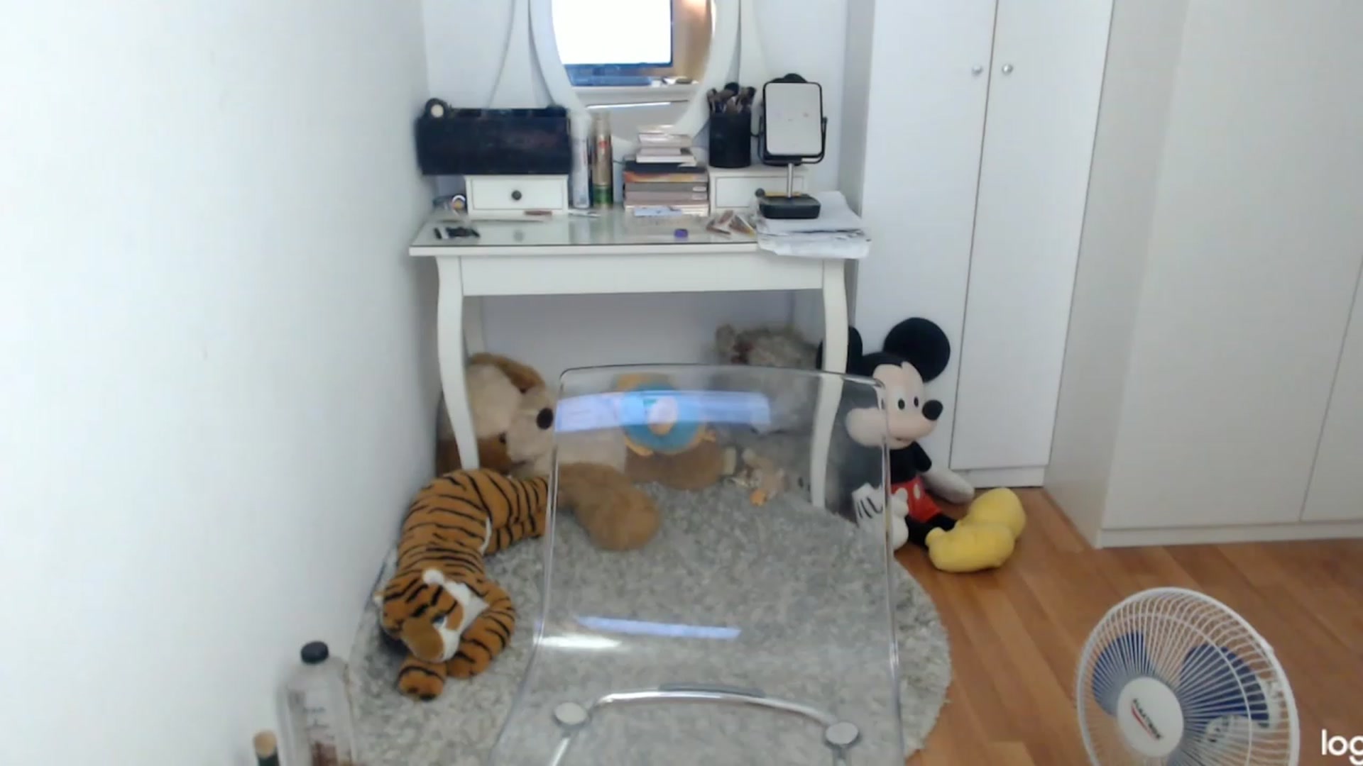 Gallery image thumbnail from AutumnJewel's myfreecams stream on, 09/19/2023, 08:00 image 8 of 20