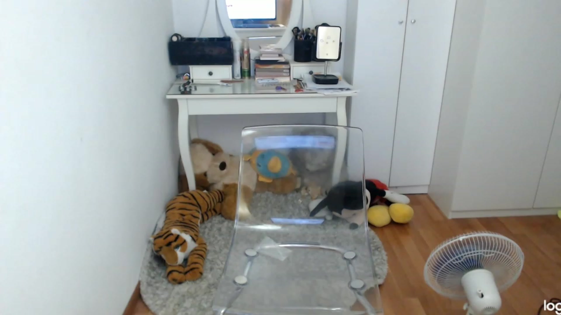 Gallery image thumbnail from AutumnJewel's myfreecams stream on, 09/23/2023, 09:09 image 7 of 20