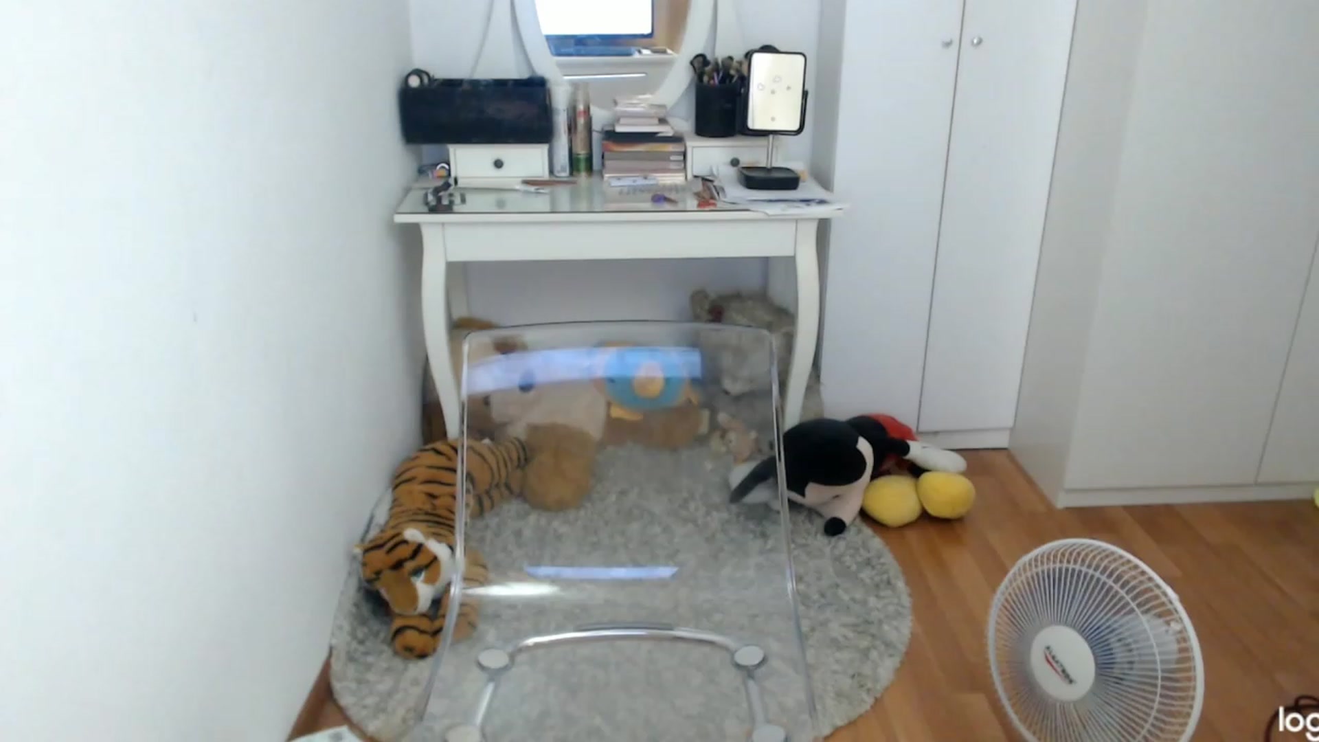 Gallery image thumbnail from AutumnJewel's myfreecams stream on, 09/23/2023, 09:09 image 11 of 20