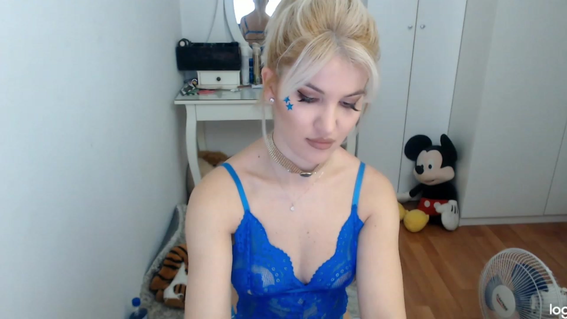 Gallery image thumbnail from AutumnJewel's myfreecams stream on, 10/07/2023, 06:52 image 8 of 20