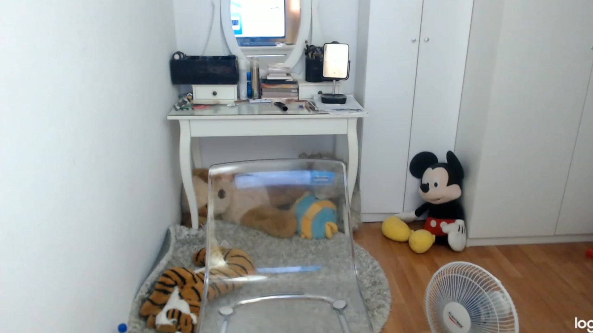 Gallery image thumbnail from AutumnJewel's myfreecams stream on, 10/07/2023, 11:02 image 7 of 20
