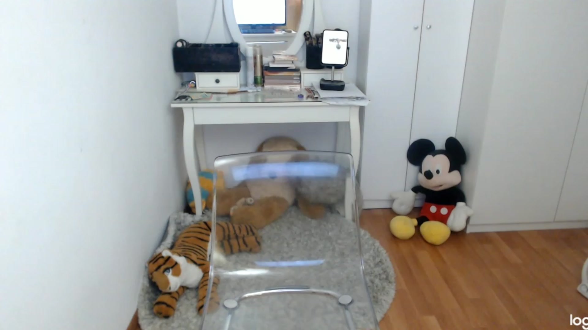 Gallery image thumbnail from AutumnJewel's myfreecams stream on, 10/19/2023, 09:02 image 1 of 20