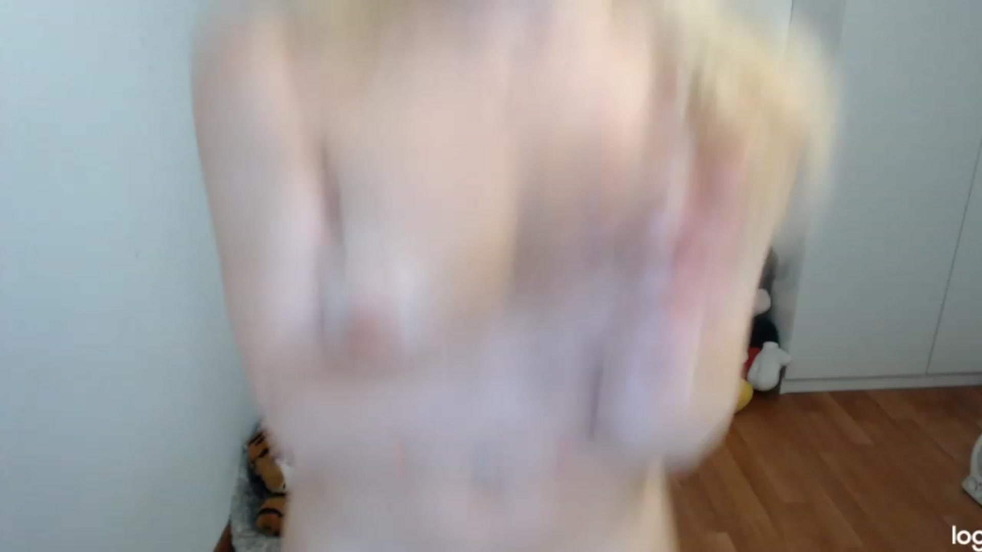 Gallery image thumbnail from AutumnJewel's myfreecams stream on, 10/19/2023, 09:02 image 4 of 20