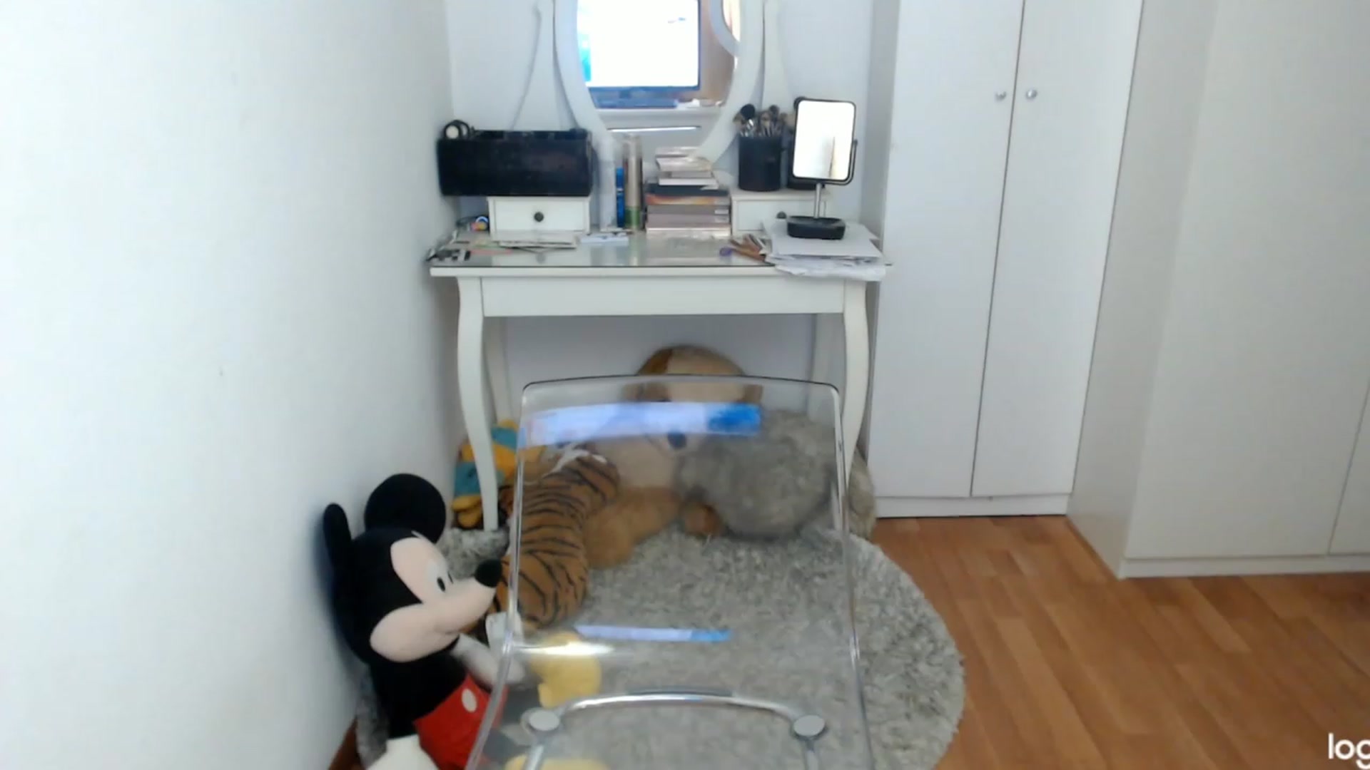 Gallery image thumbnail from AutumnJewel's myfreecams stream on, 10/31/2023, 09:35 image 5 of 20