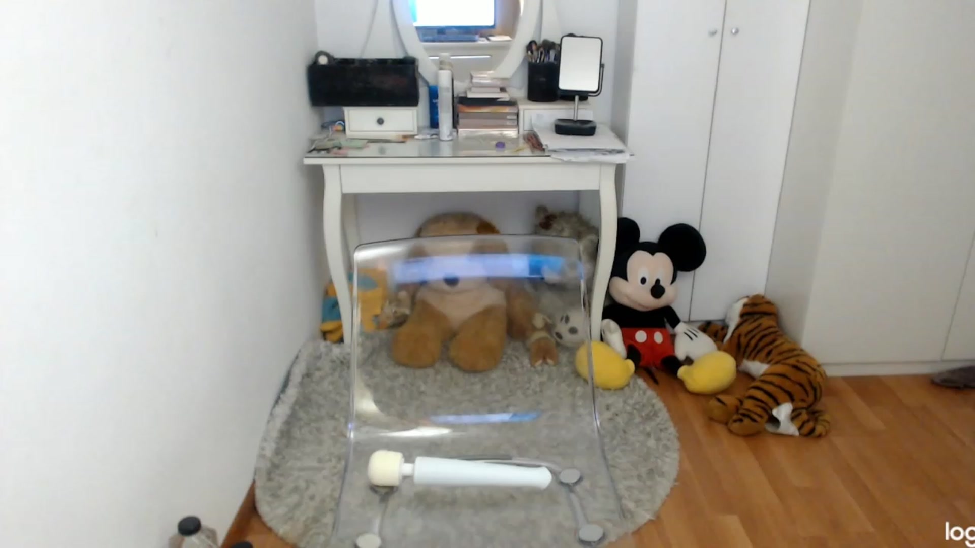 Gallery image thumbnail from AutumnJewel's myfreecams stream on, 11/08/2023, 09:35 image 14 of 20
