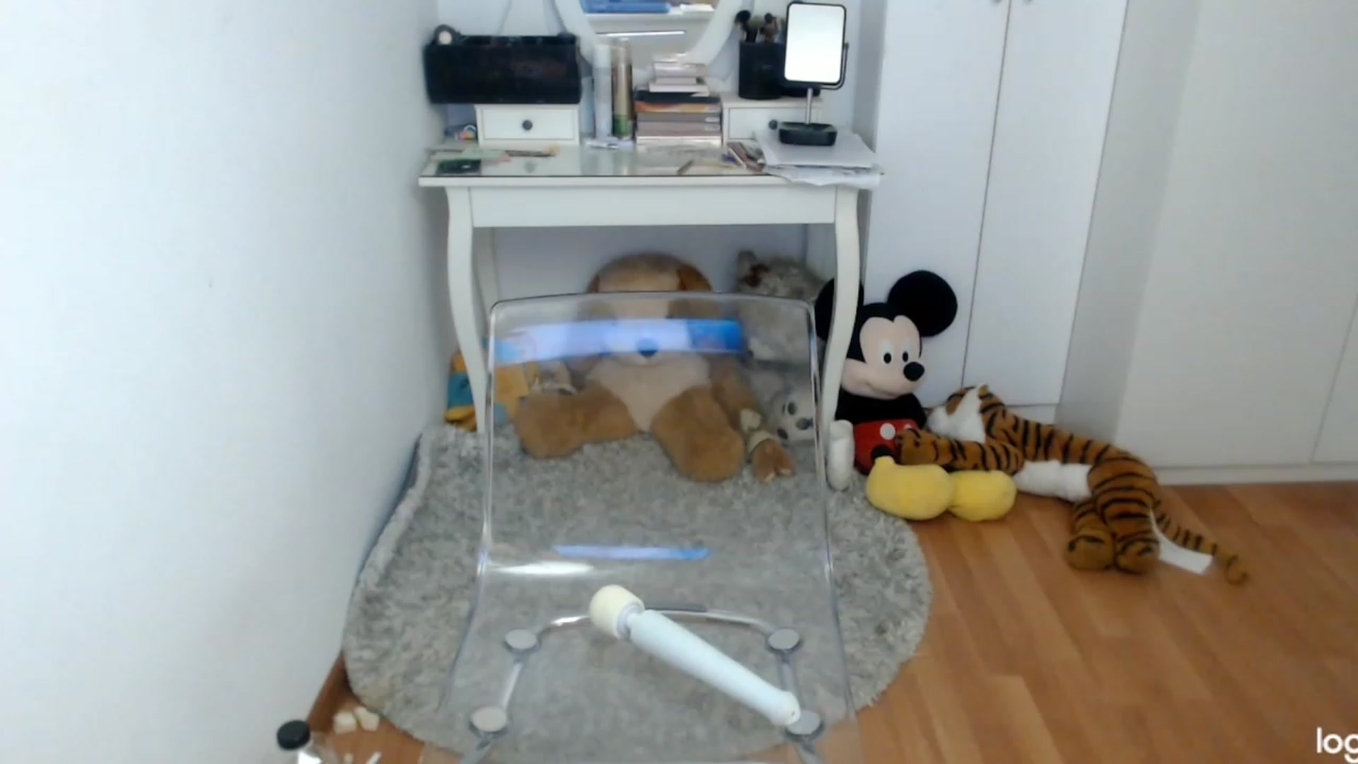 Gallery image thumbnail from AutumnJewel's myfreecams stream on, 11/12/2023, 10:40 image 16 of 20