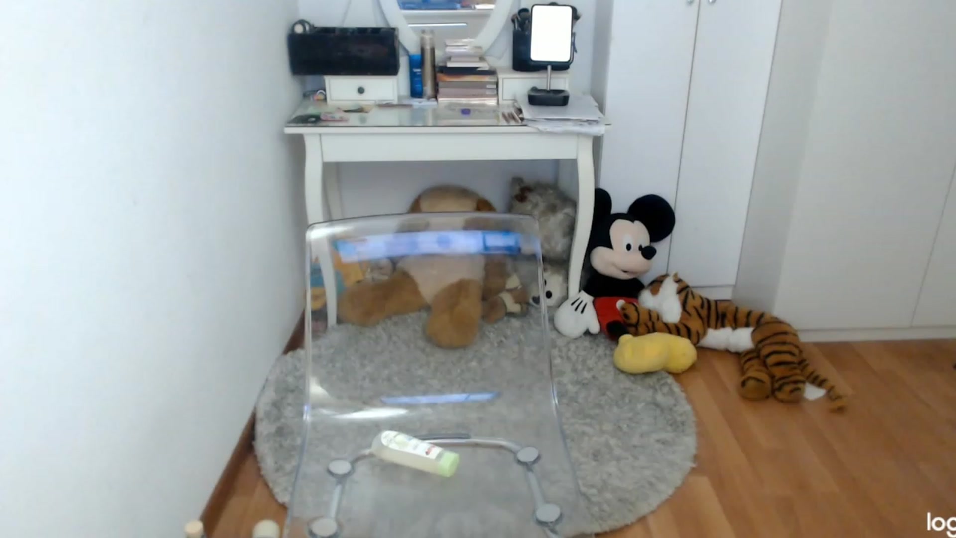 Gallery image thumbnail from AutumnJewel's myfreecams stream on, 11/16/2023, 11:04 image 17 of 20