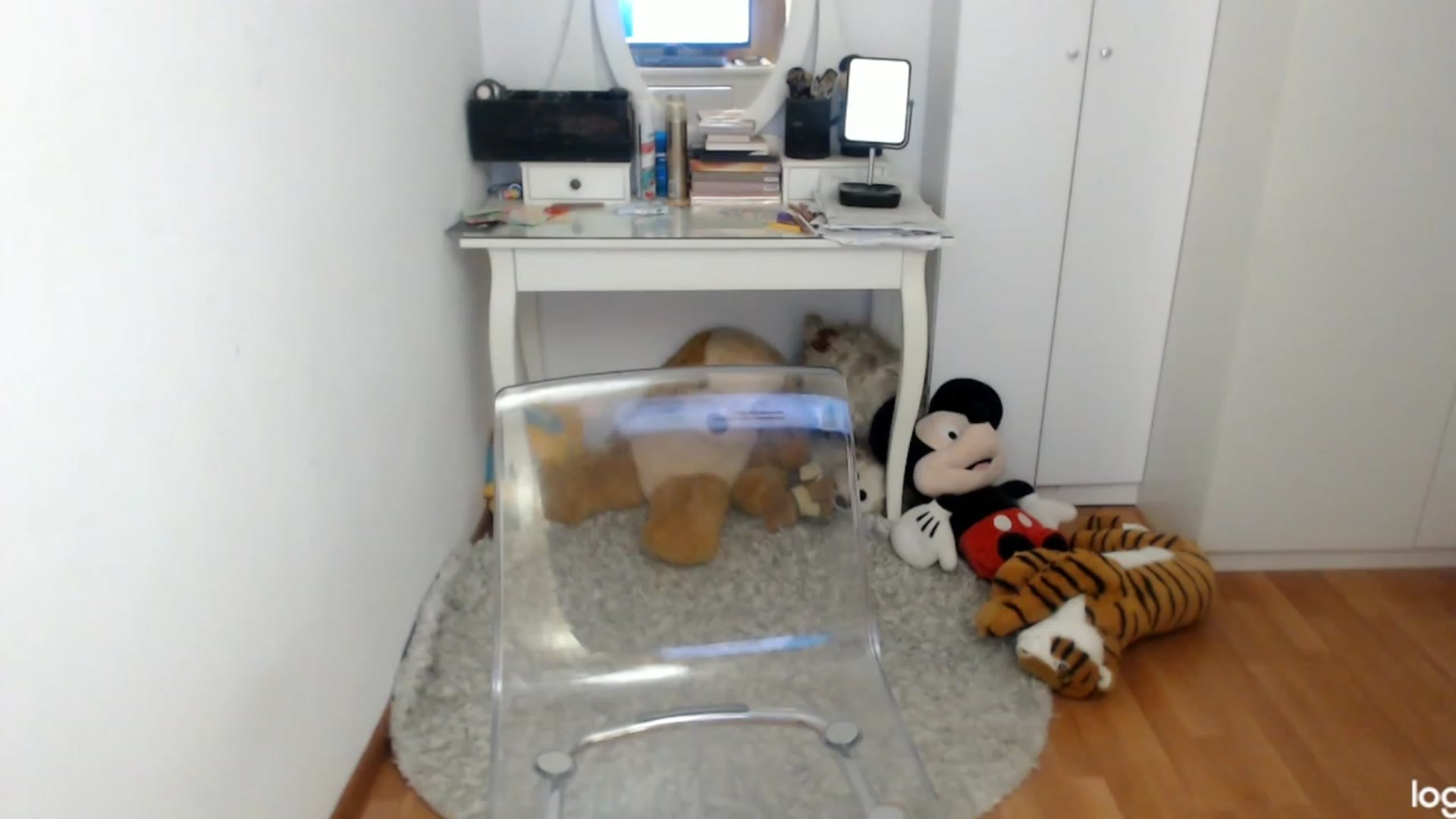 Gallery image thumbnail from AutumnJewel's myfreecams stream on, 11/23/2023, 09:37 image 9 of 20