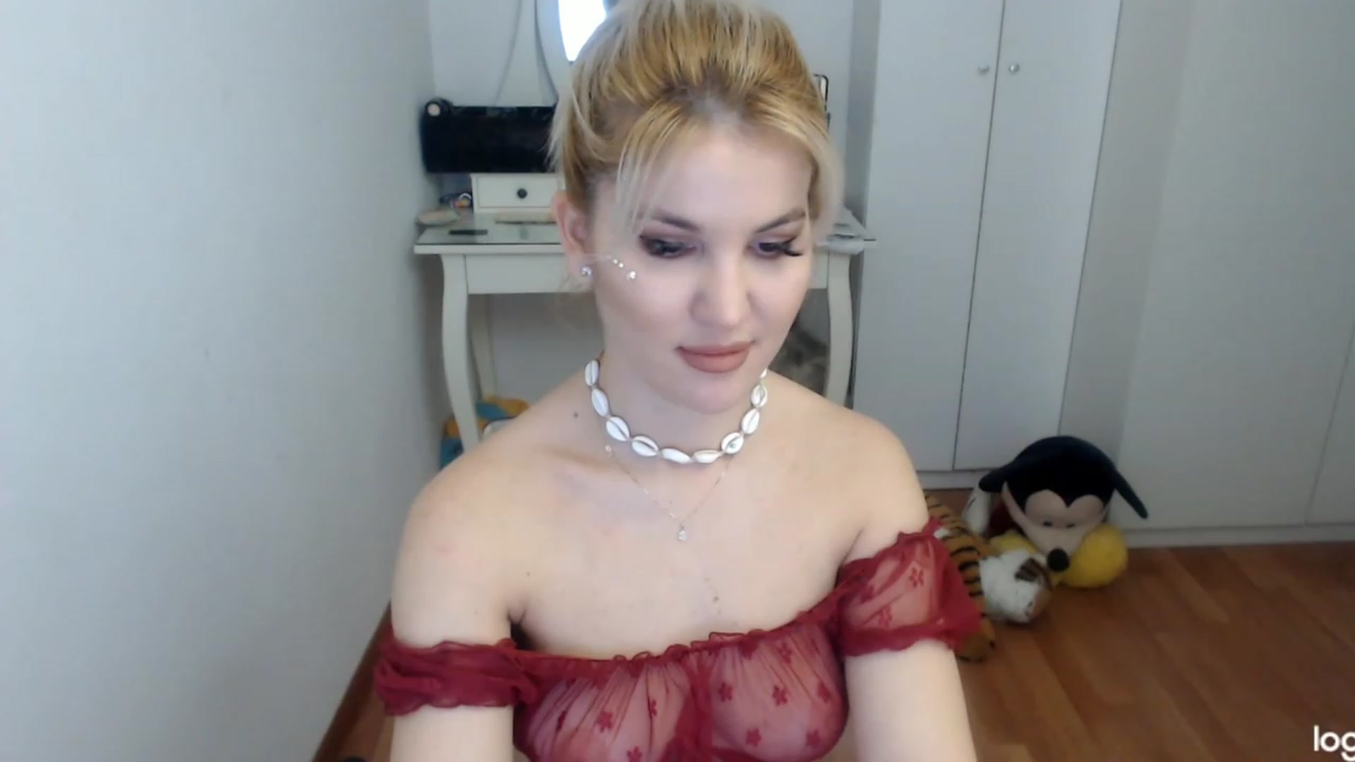 Gallery image thumbnail from AutumnJewel's myfreecams stream on, 11/28/2023, 08:47 image 5 of 20