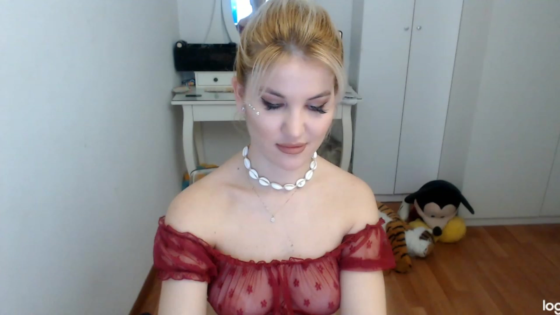 Gallery image thumbnail from AutumnJewel's myfreecams stream on, 11/28/2023, 08:47 image 8 of 20