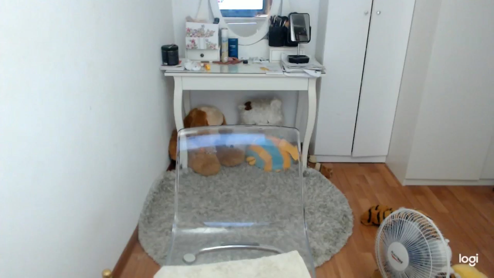 Gallery image thumbnail from AutumnJewel's myfreecams stream on, 09/12/2024, 09:33 image 6 of 20
