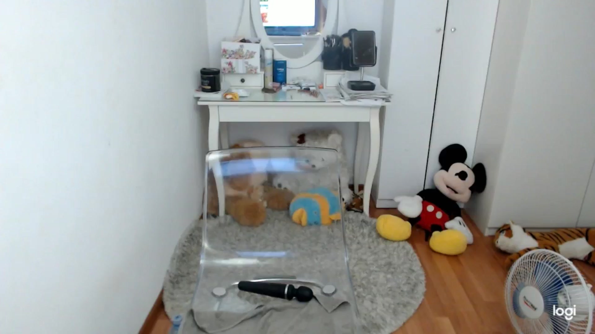 Gallery image thumbnail from AutumnJewel's myfreecams stream on, 09/22/2024, 07:31 image 16 of 20
