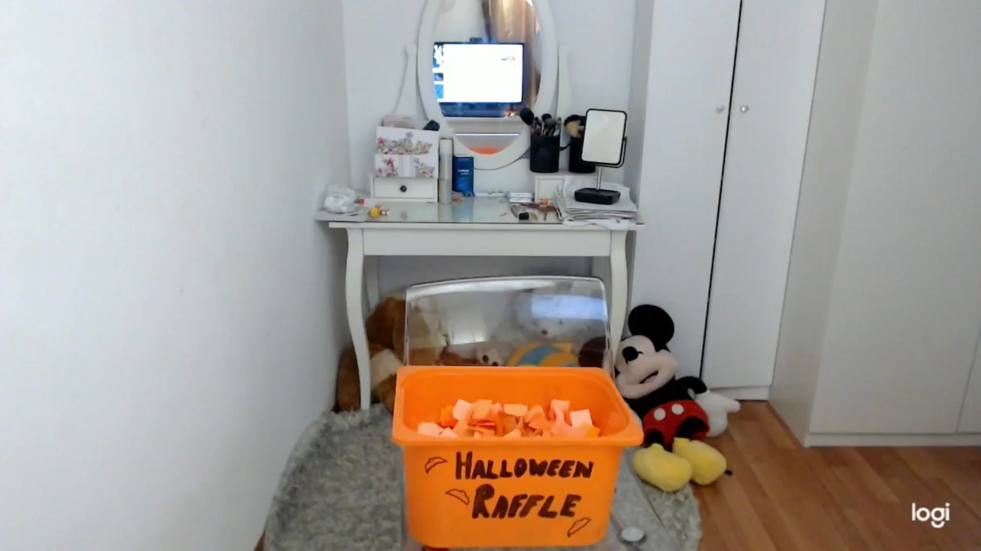 Gallery image thumbnail from AutumnJewel's myfreecams stream on, 10/23/2024, 07:24 image 20 of 20