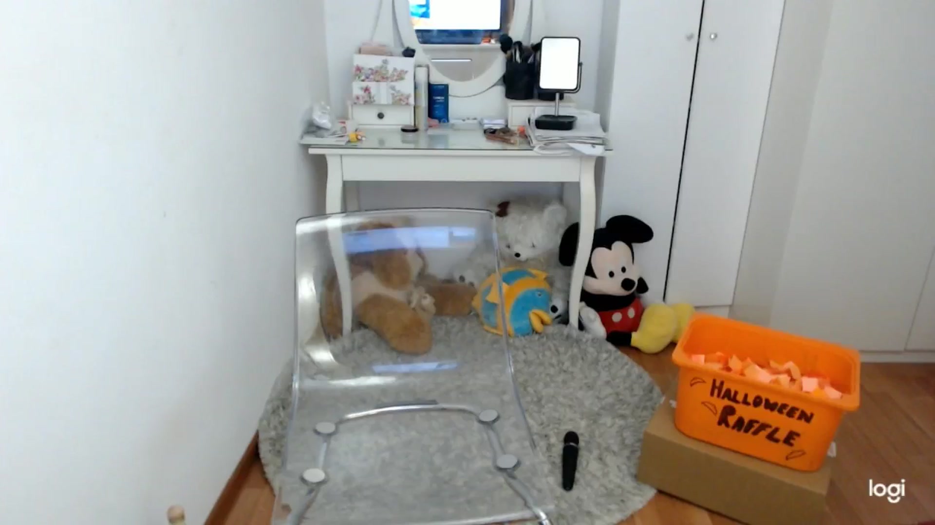 Gallery image thumbnail from AutumnJewel's myfreecams stream on, 10/26/2024, 09:17 image 12 of 20