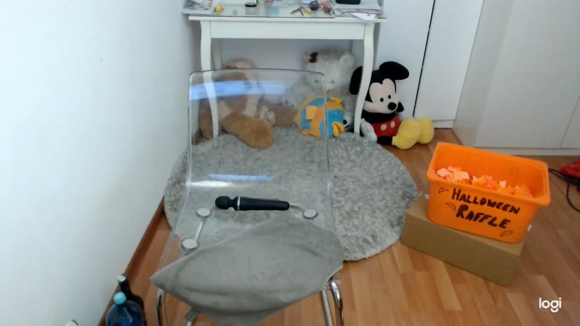 Gallery image thumbnail from AutumnJewel's myfreecams stream on, 10/27/2024, 09:52 image 10 of 20