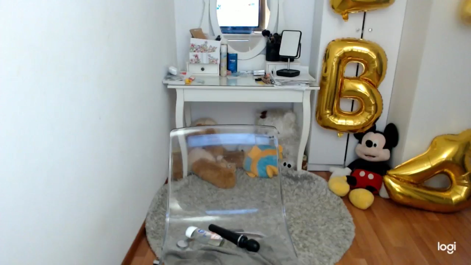 Gallery image thumbnail from AutumnJewel's myfreecams stream on, 11/08/2024, 09:01 image 15 of 20