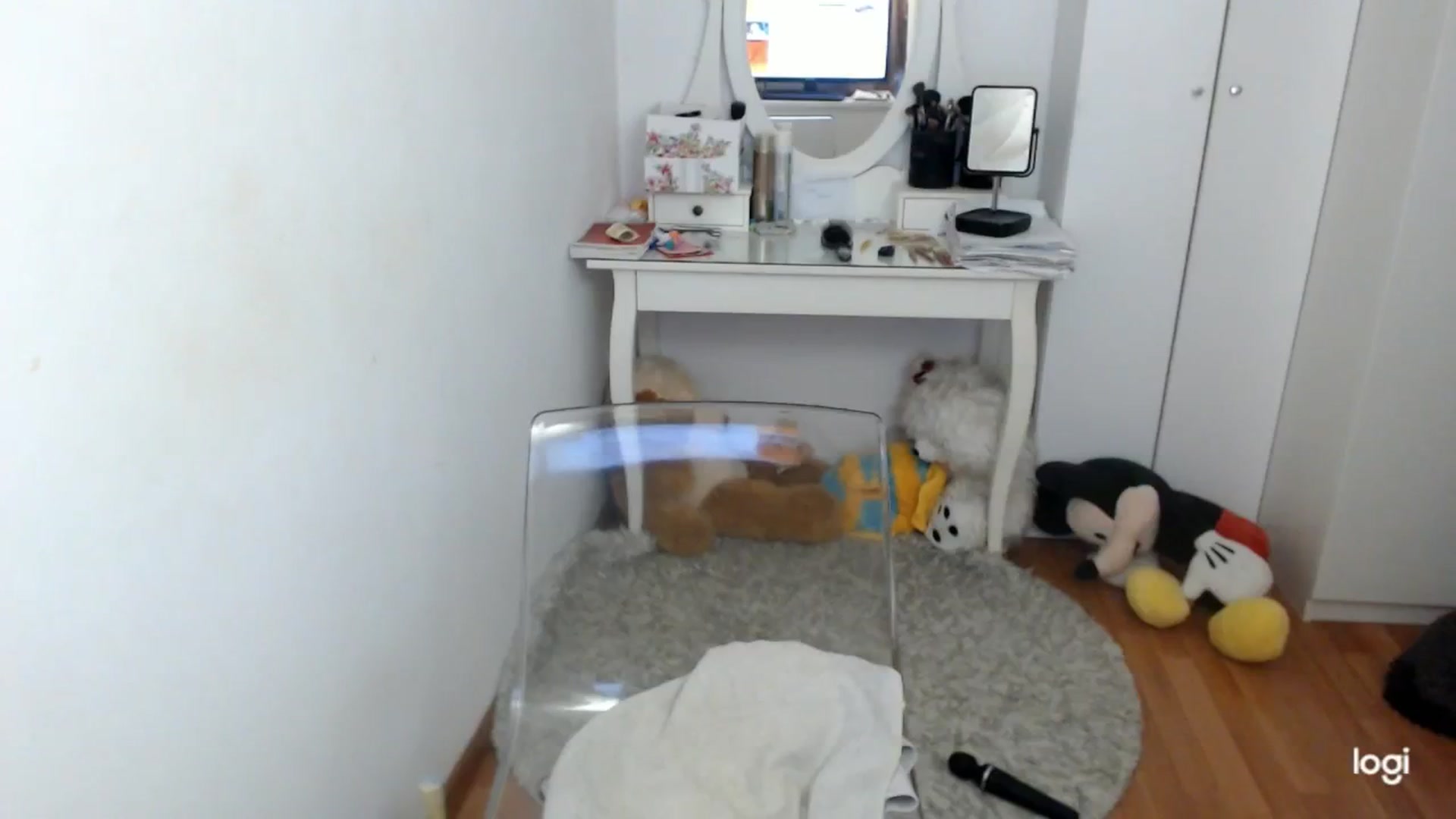 Gallery image thumbnail from AutumnJewel's myfreecams stream on, 10/19/2025, 09:36 image 18 of 20