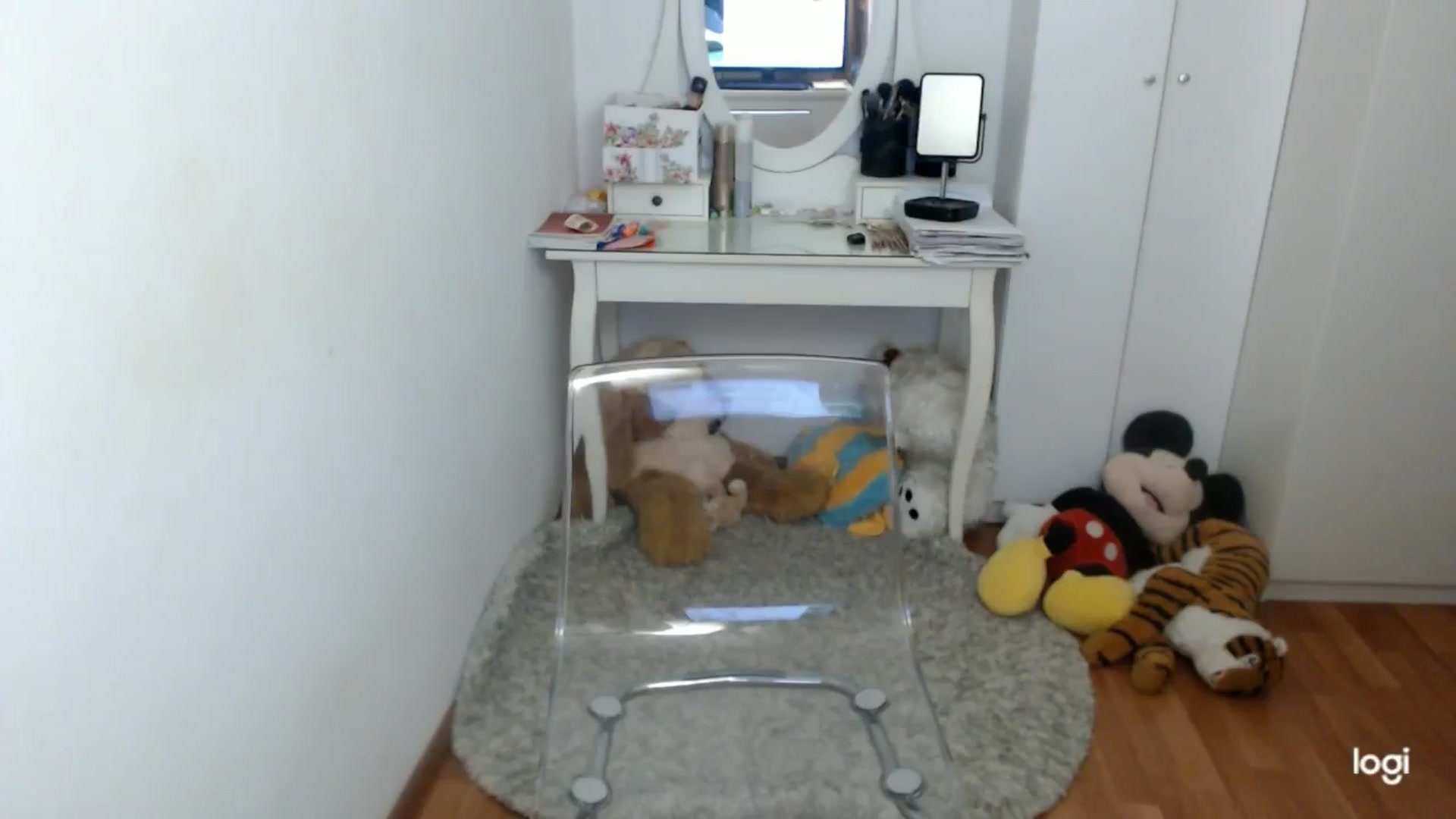 Gallery image thumbnail from AutumnJewel's myfreecams stream on, 11/08/2025, 09:55 image 2 of 20