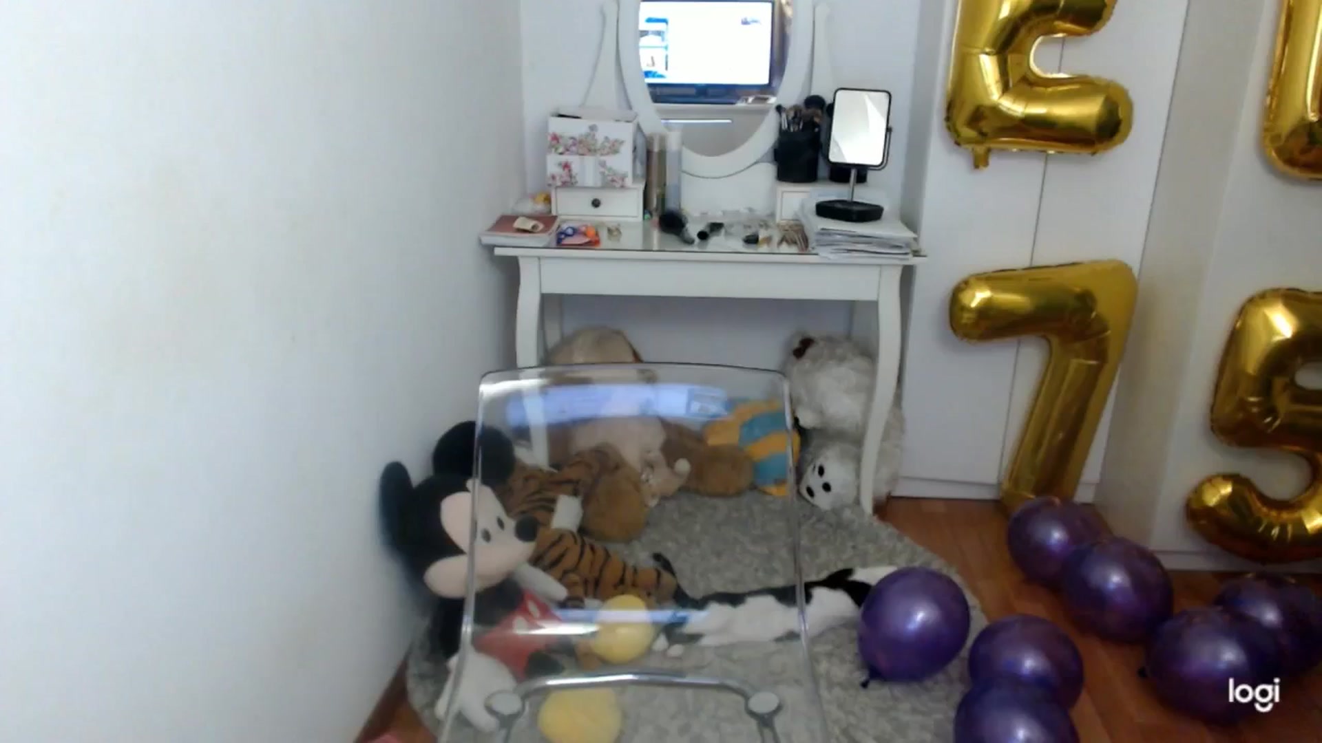 Gallery image thumbnail from AutumnJewel's myfreecams stream on, 11/12/2025, 09:51 image 12 of 20