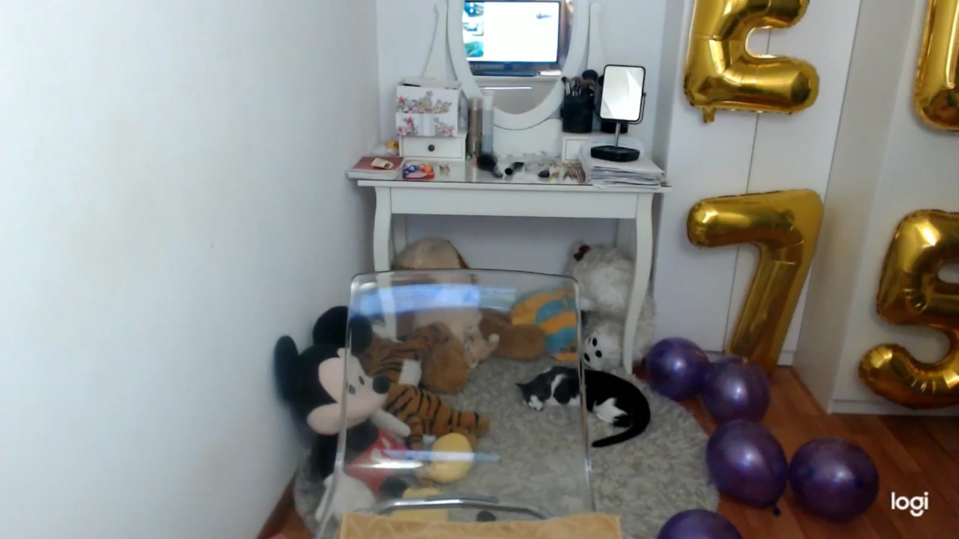 Gallery image thumbnail from AutumnJewel's myfreecams stream on, 11/12/2025, 09:51 image 16 of 20