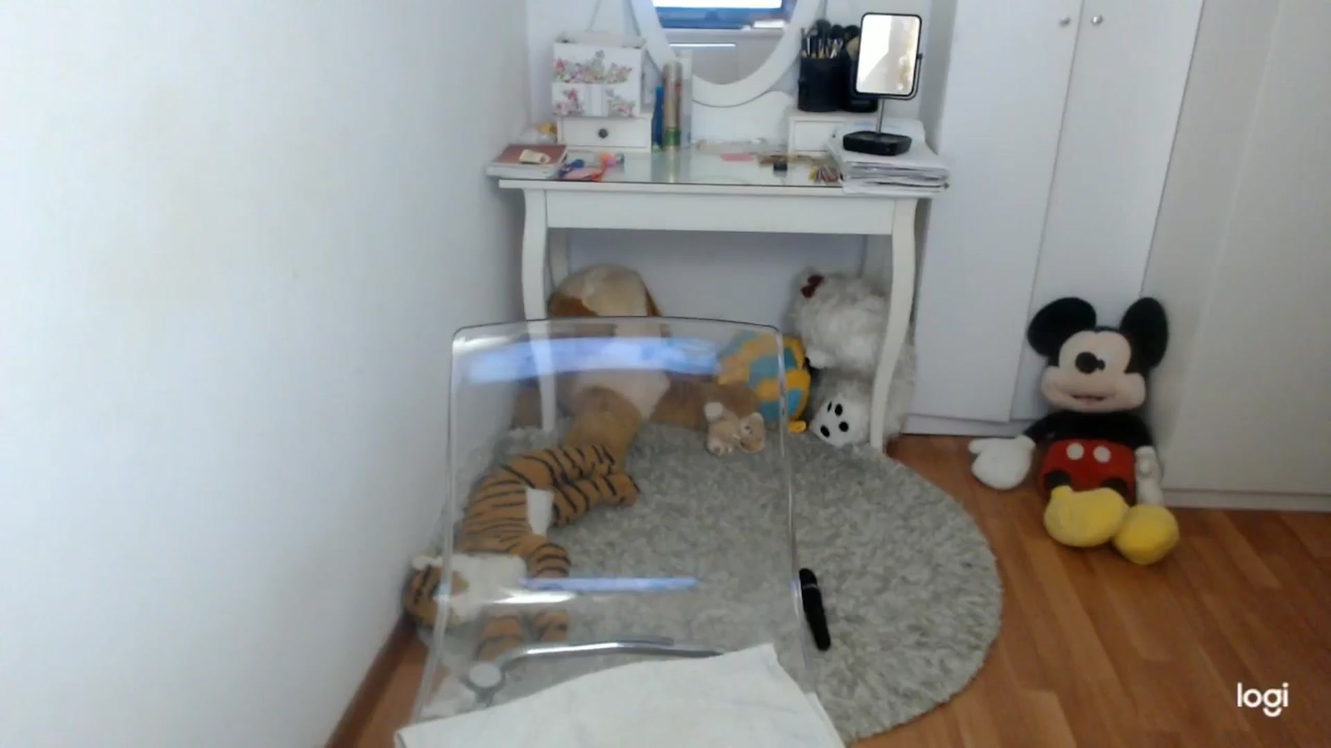 Gallery image thumbnail from AutumnJewel's myfreecams stream on, 11/16/2025, 09:42 image 19 of 20
