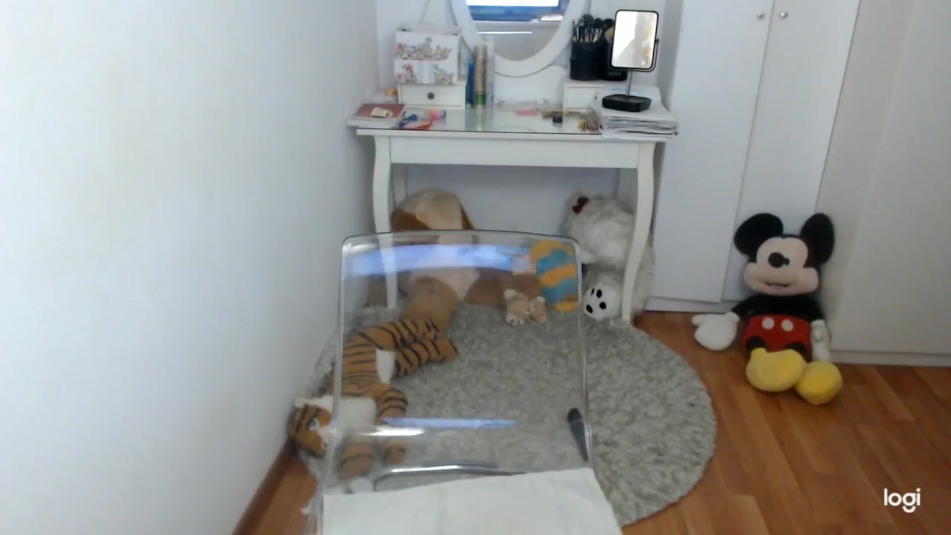 Gallery image thumbnail from AutumnJewel's myfreecams stream on, 11/16/2025, 09:42 image 15 of 20