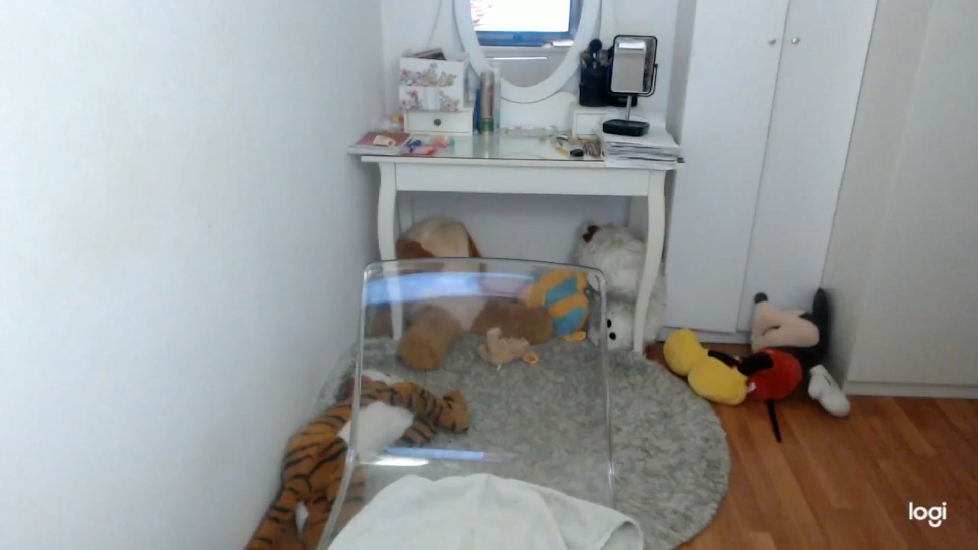 Gallery image thumbnail from AutumnJewel's myfreecams stream on, 11/17/2025, 10:05 image 10 of 20